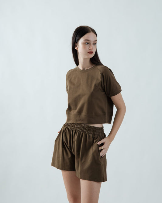 Elastic Waist Cotton Wide Leg Shorts (Dark Brown)