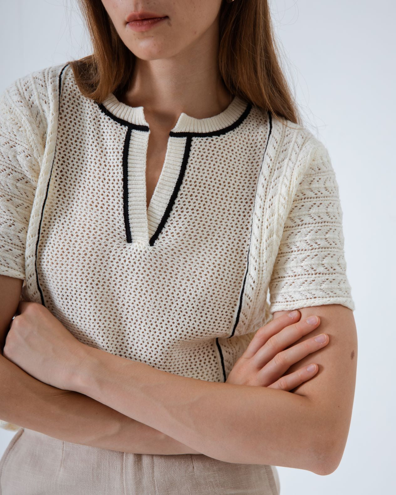 Eco V-neck Crochet Knit Top (Ivory)