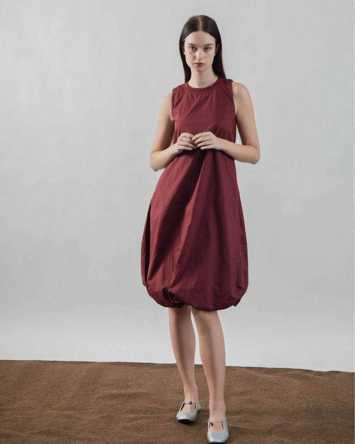 Sleeveless Puffy Dress (Maroon)