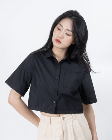 Short Sleeve Pocket Crop Shirt (Black)