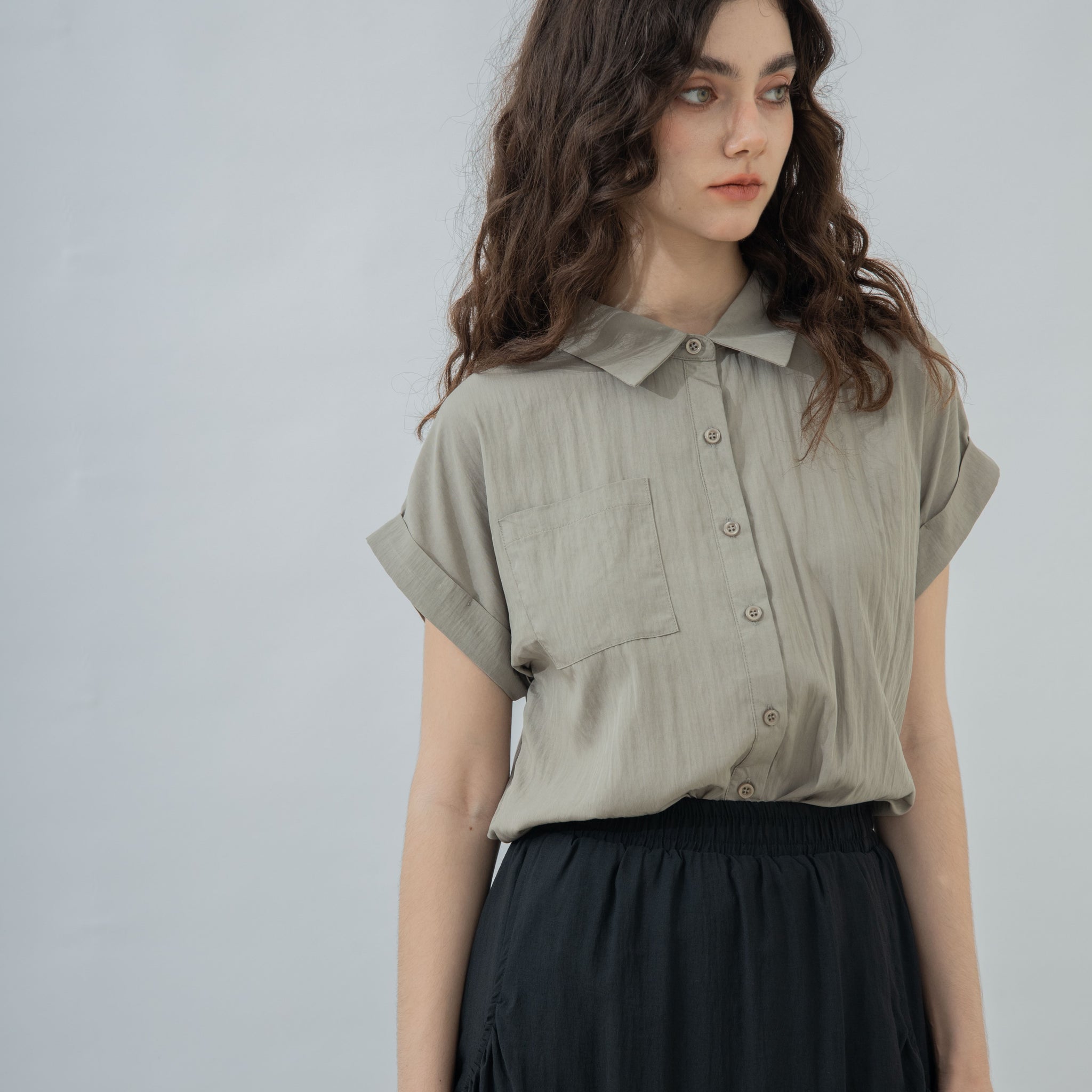 Folded Sleeve Short Sleeve Blouse (Khaki)