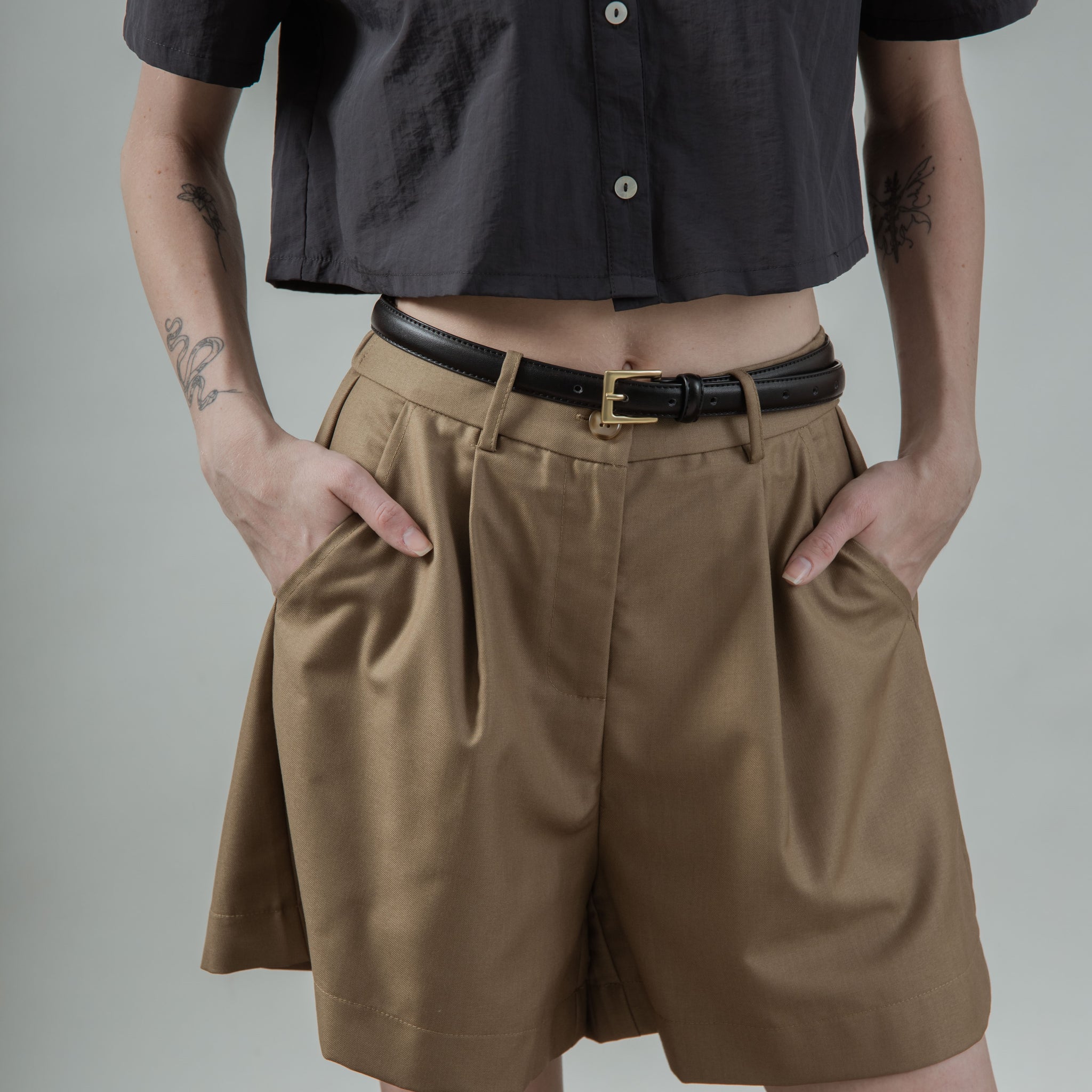 High Waist Elastic Tailored Shorts (Khaki Brown)