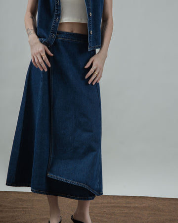 Side Button Wrap Denim Flare Skirt (Denim)