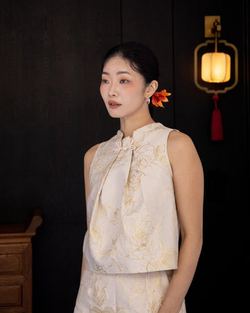 Floral Gold Sleeveless Cheongsam Top (Beige)