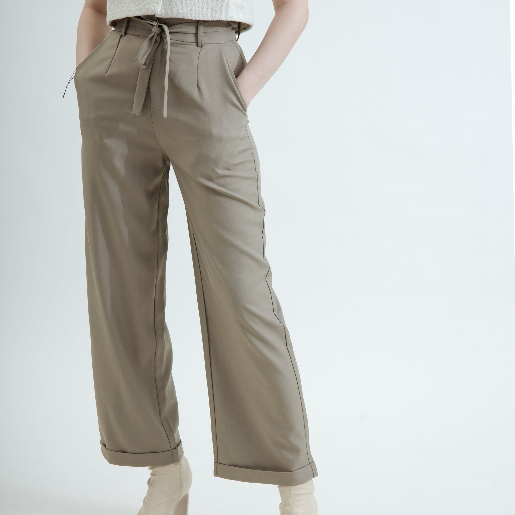 Belted Straight Cut Trousers (Khaki)