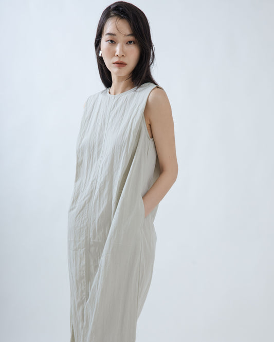 Boxy Straight Cut Sleeveless Dress (Pale Green)