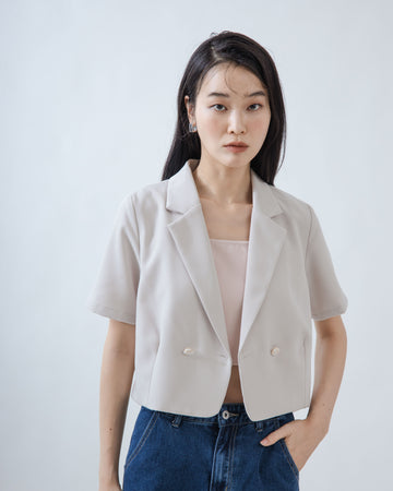 Yoon Notch Collar Cropped Blazer (Bone)